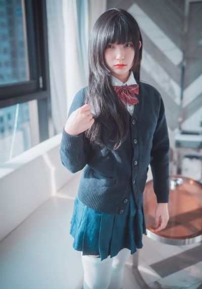 亚欧成人精品一区二区_剧情片HD在线观看