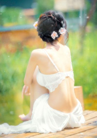 欧美日韩在线观看精品视频_高清完整视频