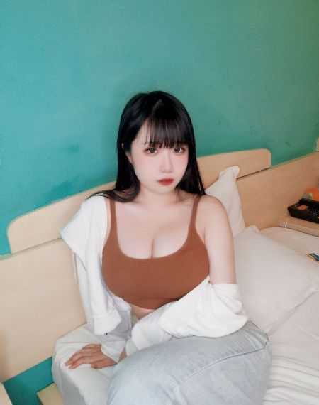 好看的欧美电影魔幻_BD英语完整视频观看