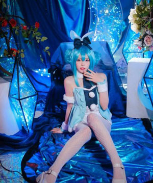 欧美高大艳星av_4K在线手机播放