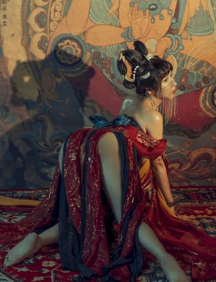 人妻无码中性视频_720免费电视剧