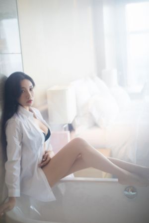 欧美范儿浓妆自拍_BD视频大全