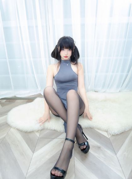 欧美16激情恋夜秀场_高清免费播放
