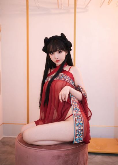 日韩免费视频专区_1080高清在线