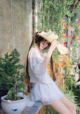 欧美网名女生高冷_蓝光高清完整版播放