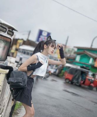 第一次挺进苏小雨身体里_国产剧最新电影在线观看